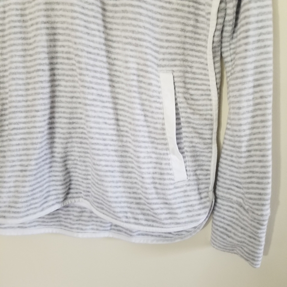 NWT Vineyard Vines Snap Shep Shirt Grey White Stripe Terry Towel Size XXS - Picture 3 of 7